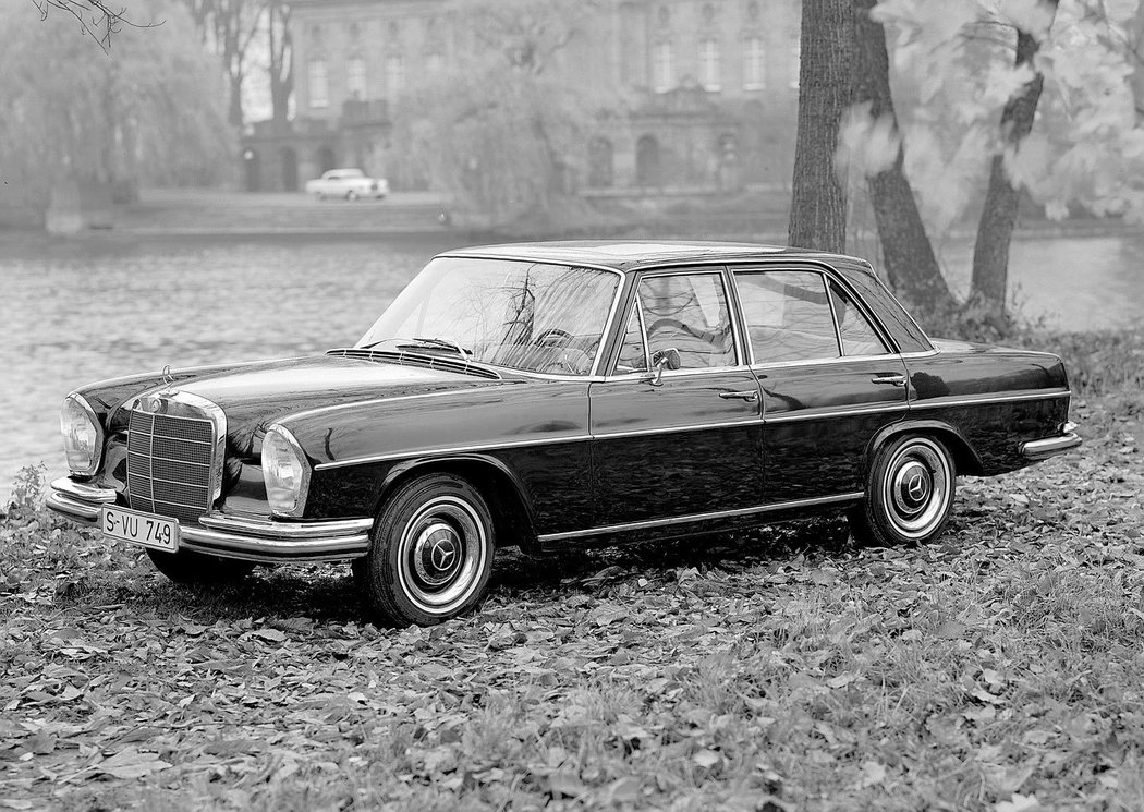 Mercedes-Benz W108