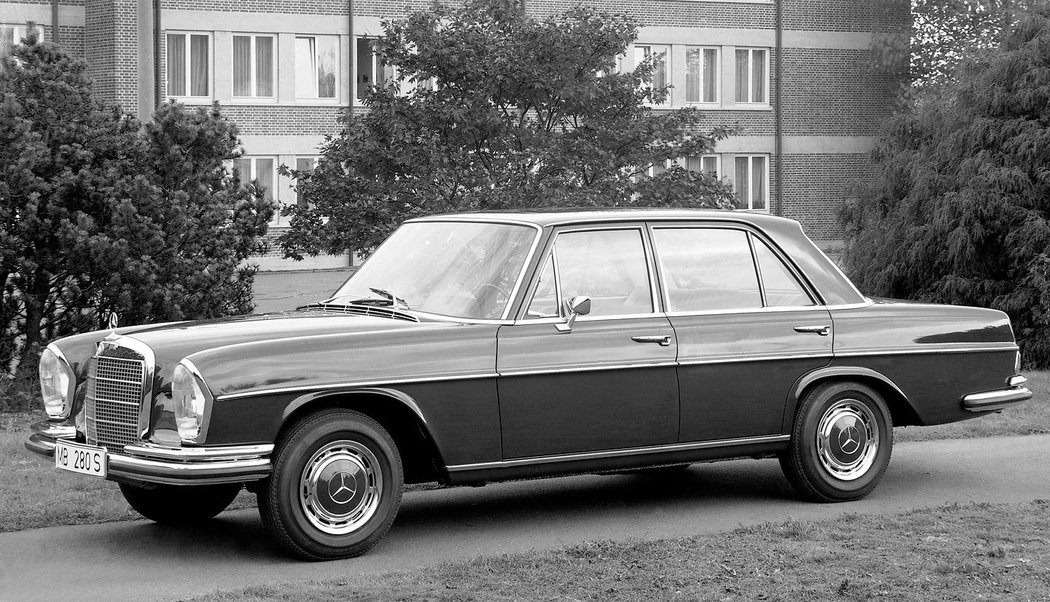 Mercedes-Benz W108