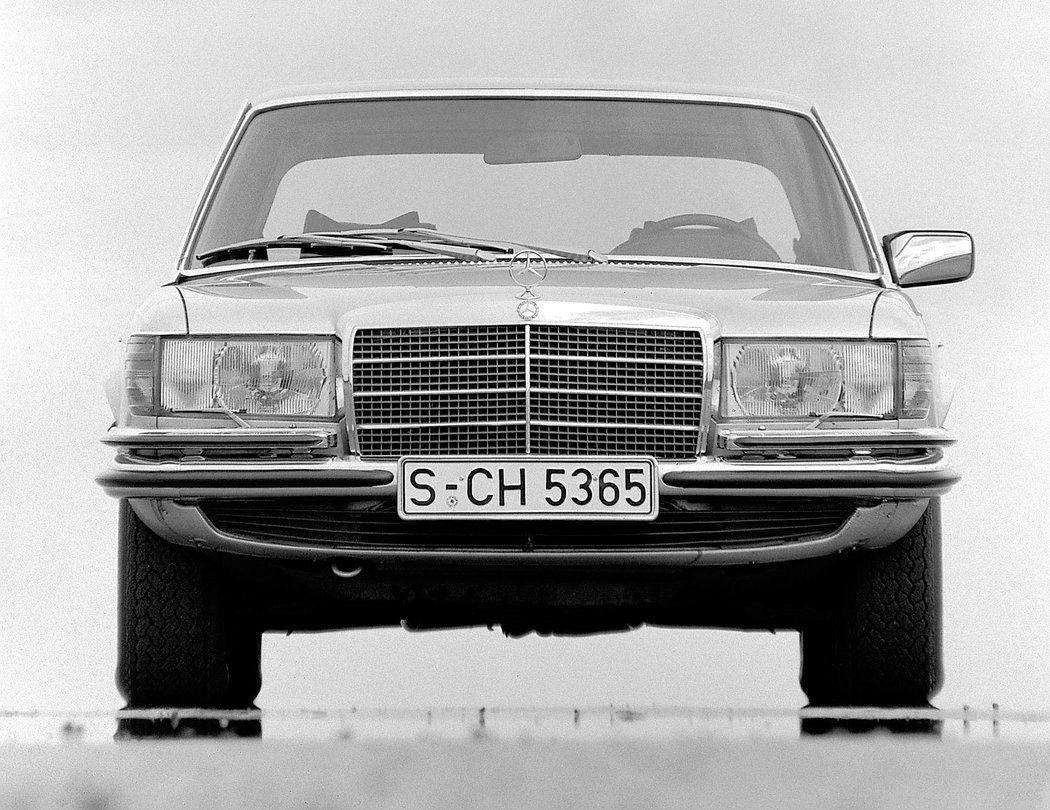 Mercedes-Benz W116