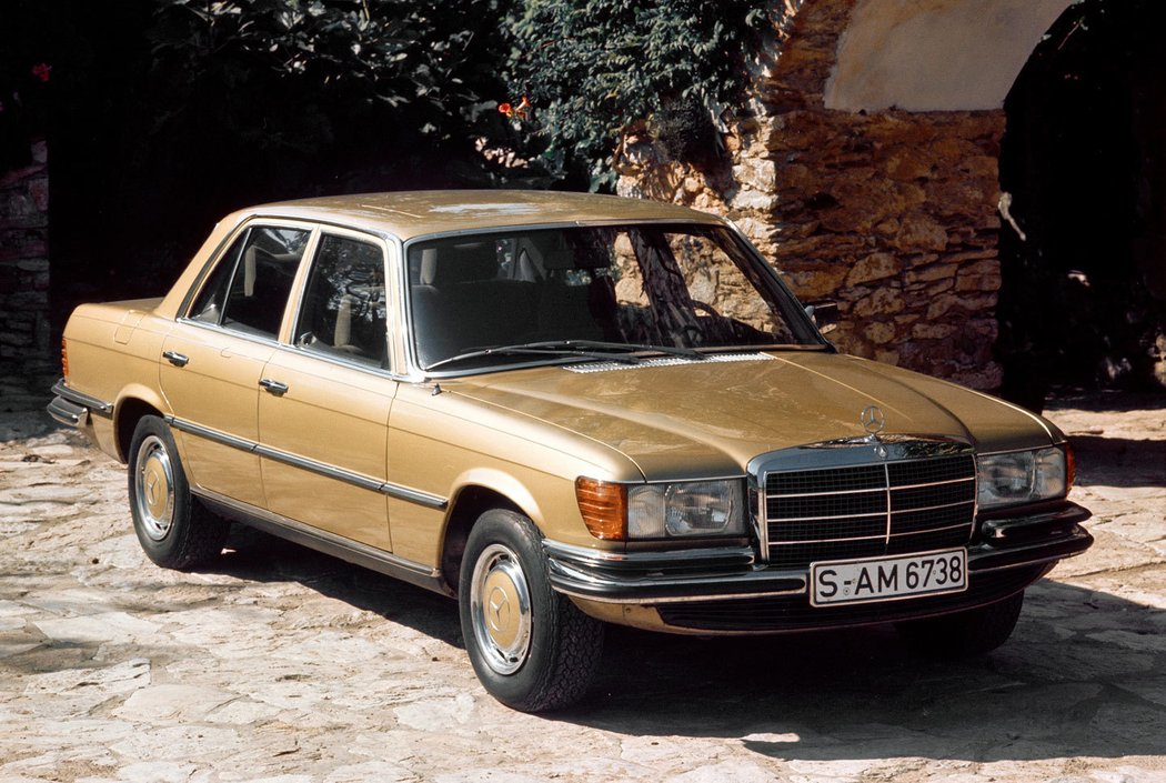 Mercedes-Benz W116