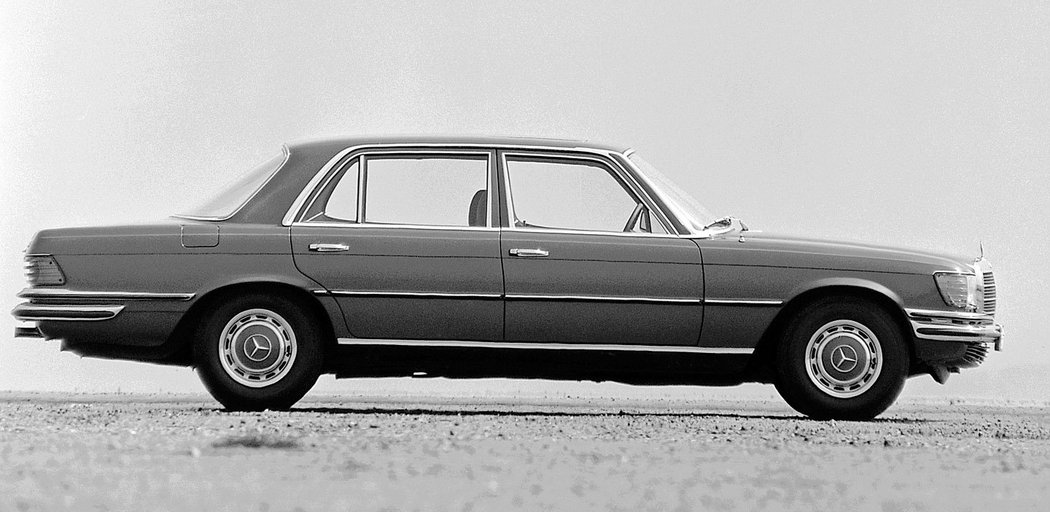 Mercedes-Benz W116