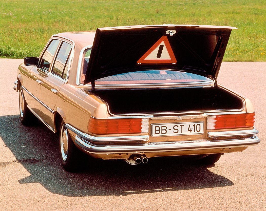 Mercedes-Benz W116