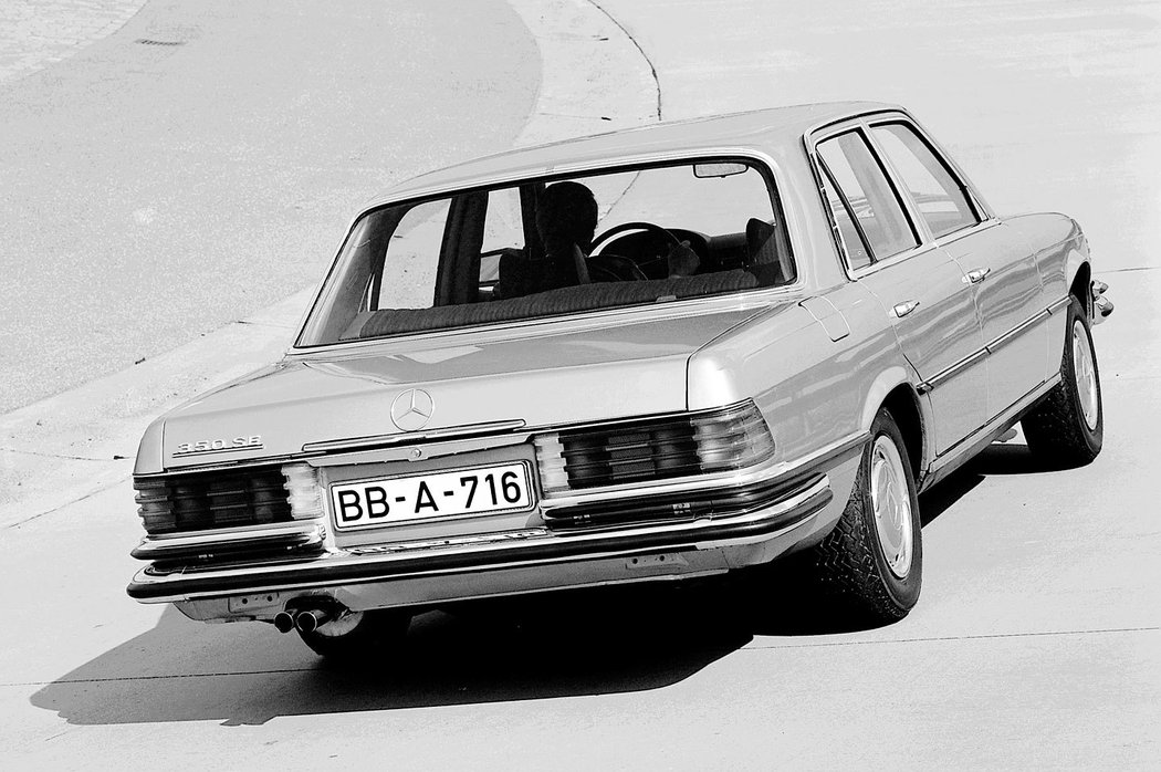 Mercedes-Benz W116