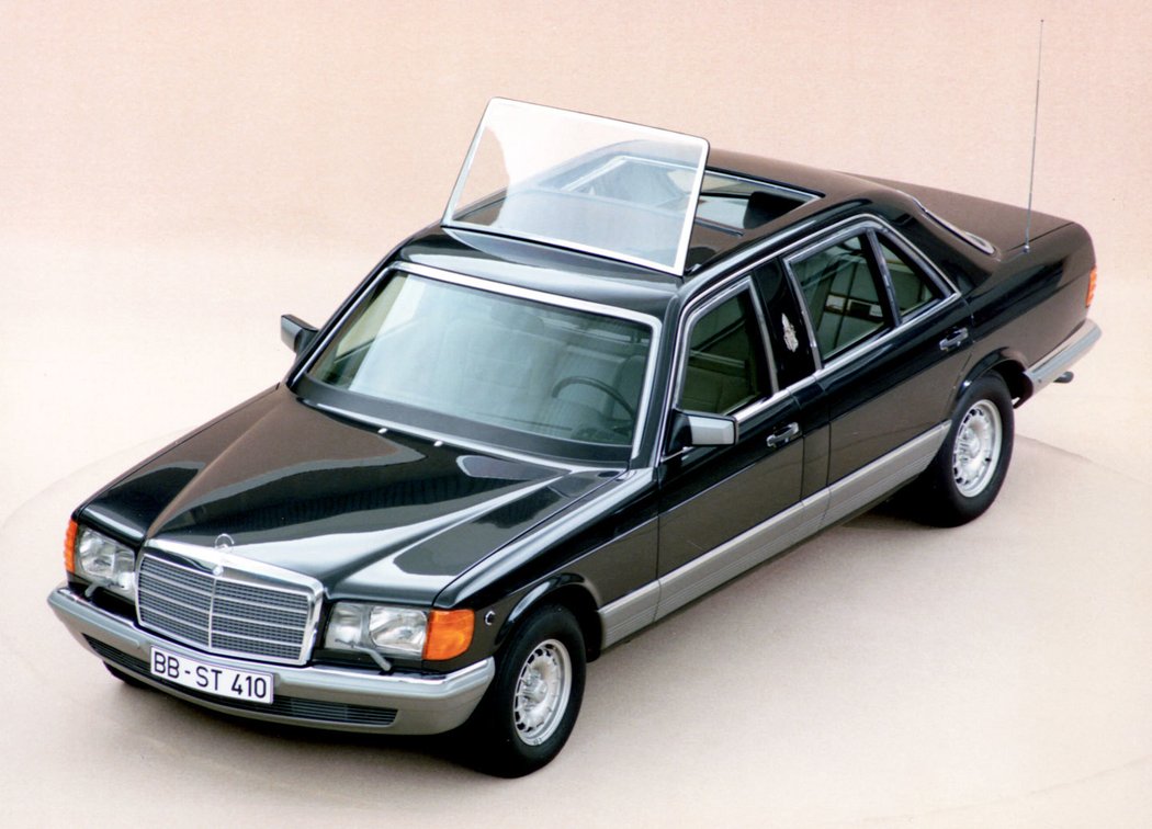 Mercedes-Benz 500 SEL Papamobil (1985)