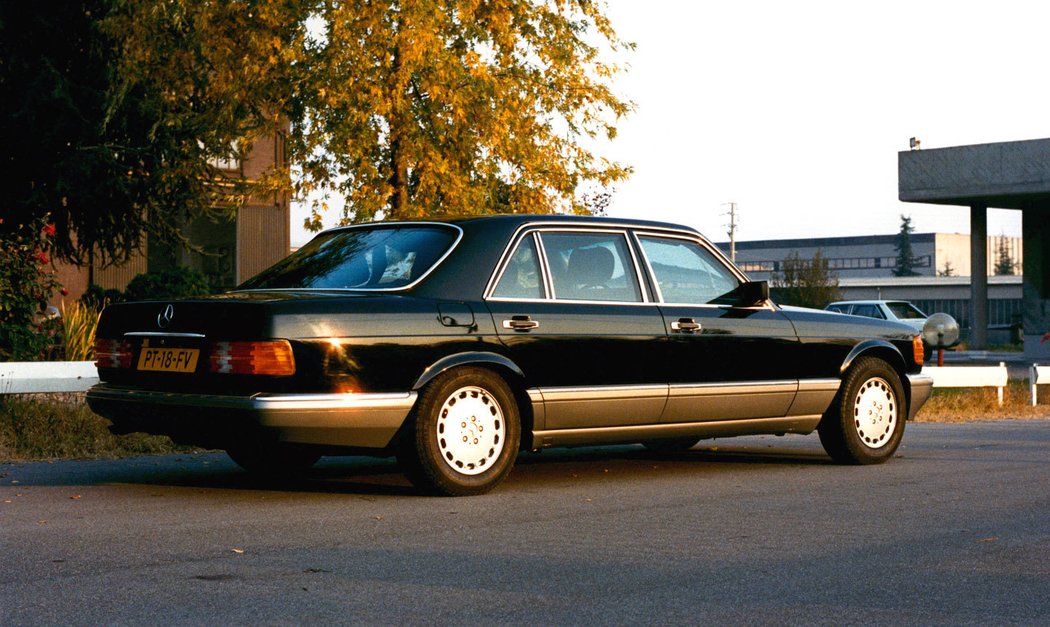 Mercedes-Benz 500 SEL Safeguard di Boneschi (1986)