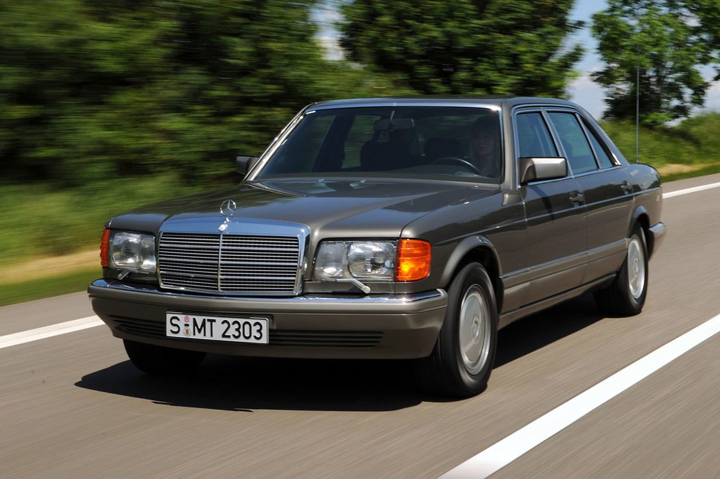 Mercedes-Benz 500 SEL (1985)