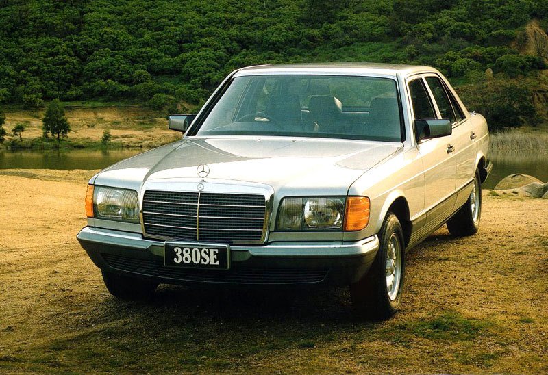 Mercedes-Benz W126 (1979)