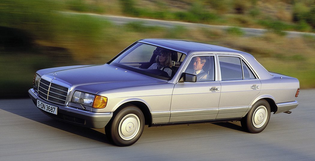 Mercedes-Benz W126 (1979)