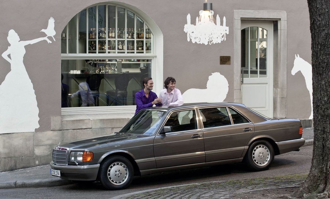 Mercedes-Benz W126 (1985)