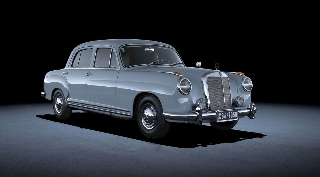 Mercedes-Benz W180