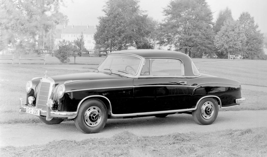 Mercedes-Benz W180 Coupe