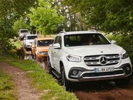 Mercedes-Benz X vs. Nissan Navara vs. Renault Alaskan vs. Volkswagen Amarok