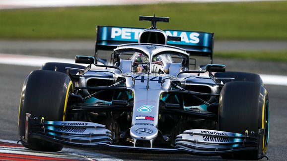 Mercedes bude šetřit. Vzdá se kvůli tomu Formule 1?
