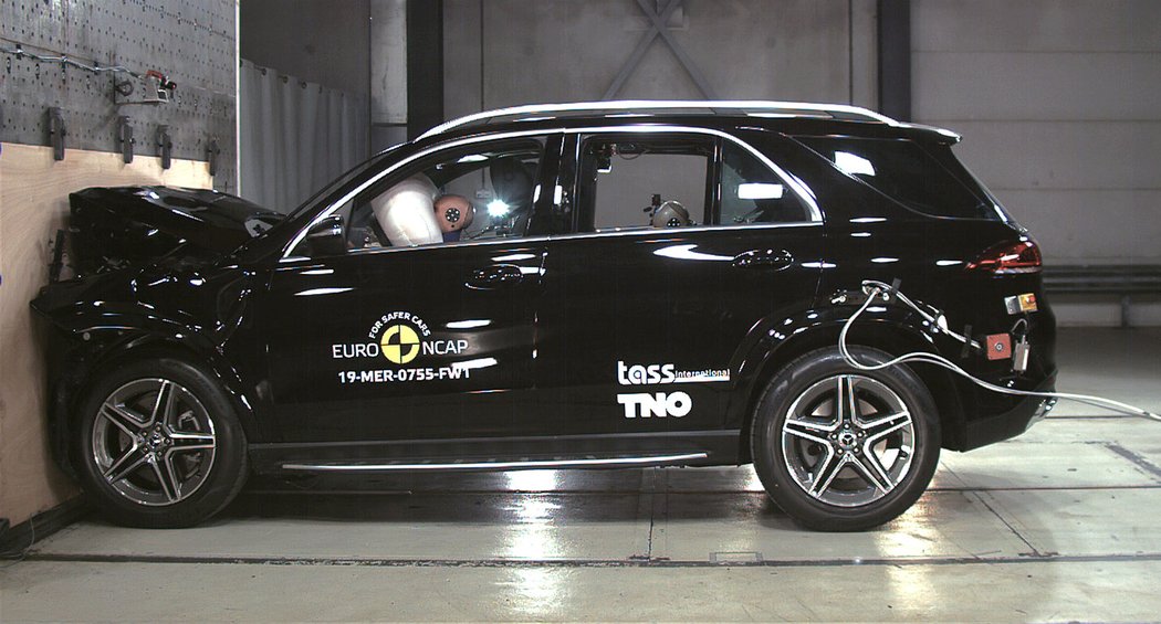 Euro NCAP 2019: Mercedes-Benz GLE