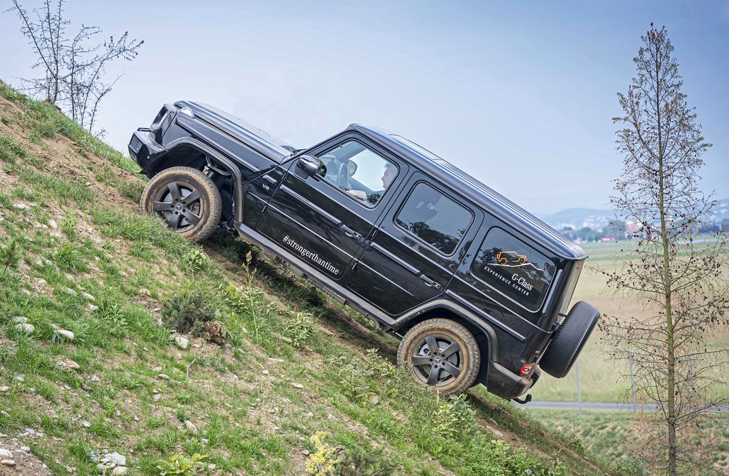 Mercedes-Benz G 500 