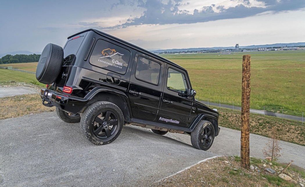 Mercedes-Benz G 500 