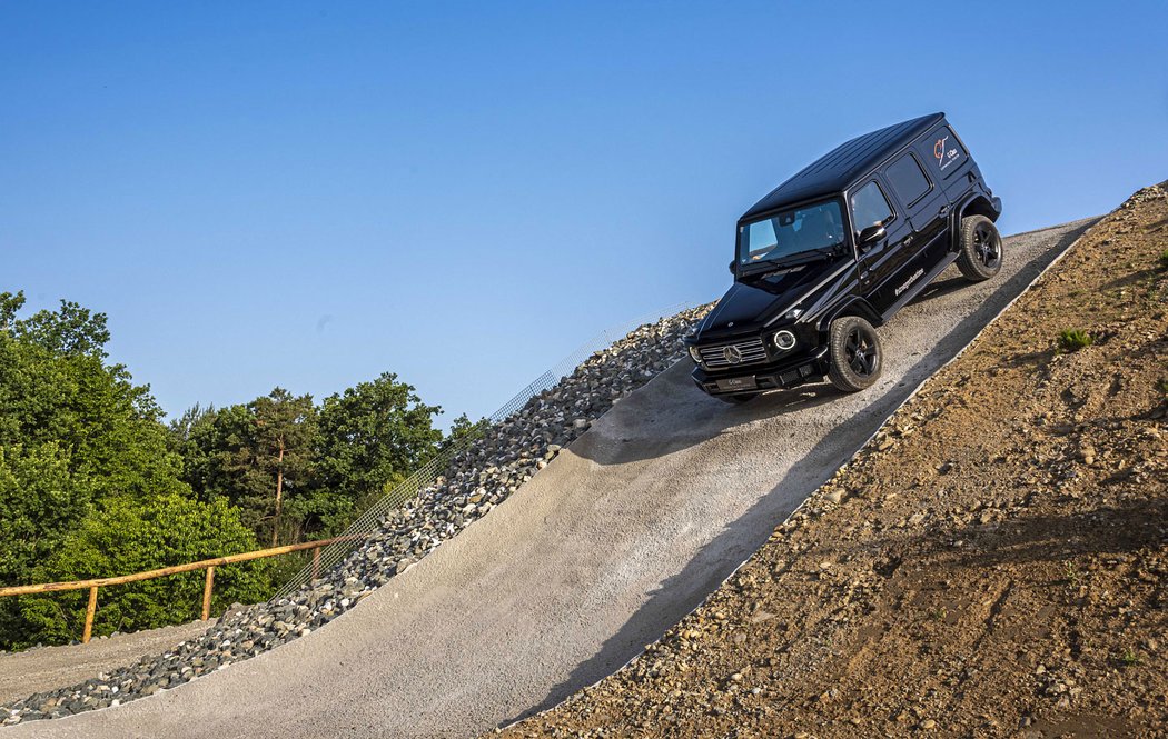 Mercedes-Benz G 500 