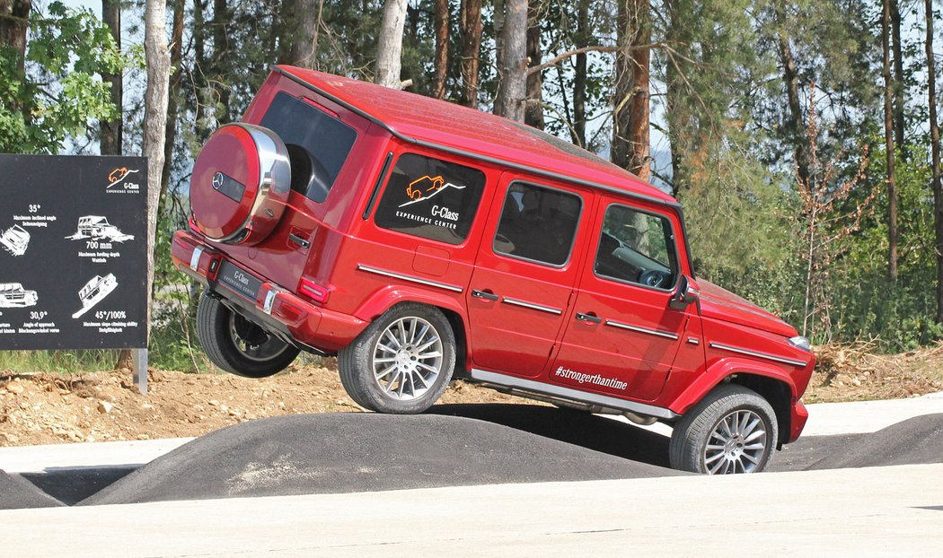 Mercedes-Benz G