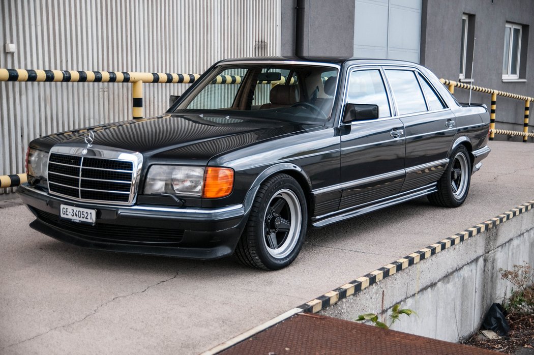 AMG Mercedes-Benz W126