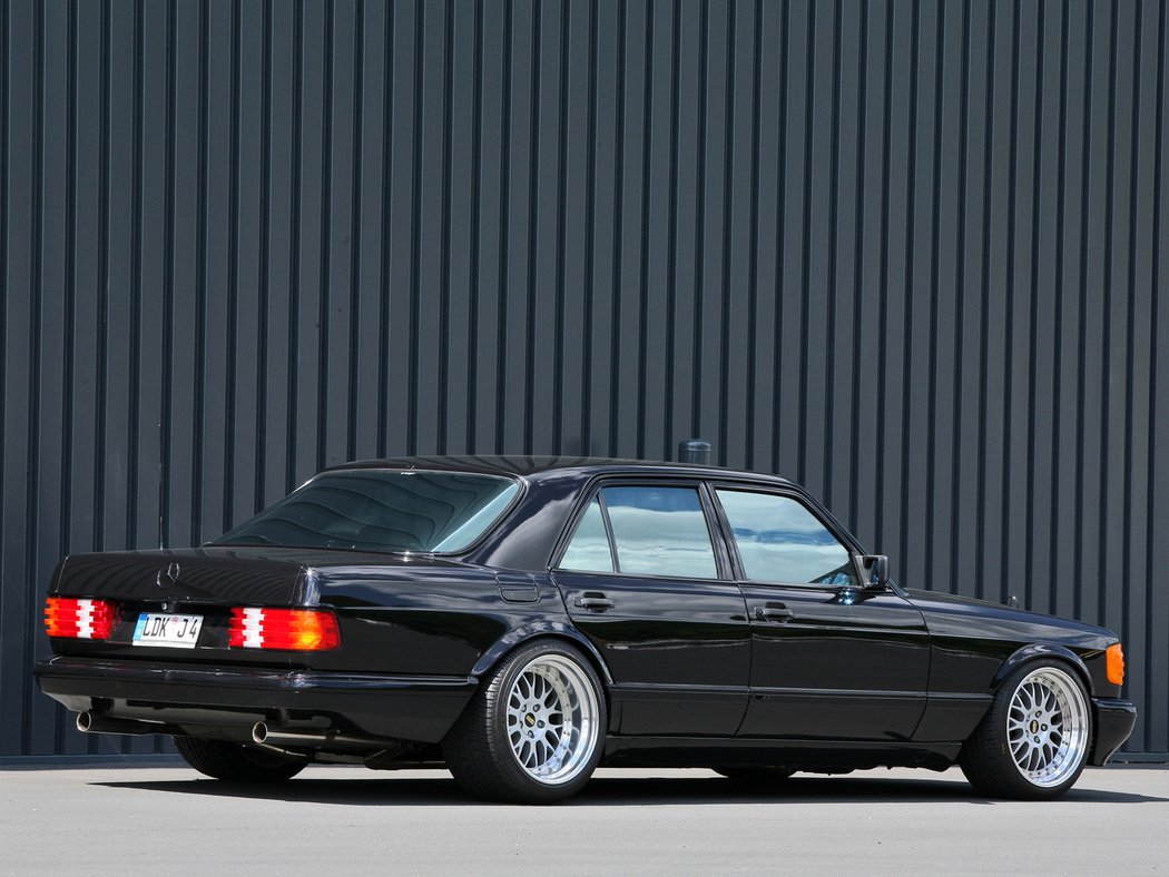 Inden Design Mercedes-Benz W126