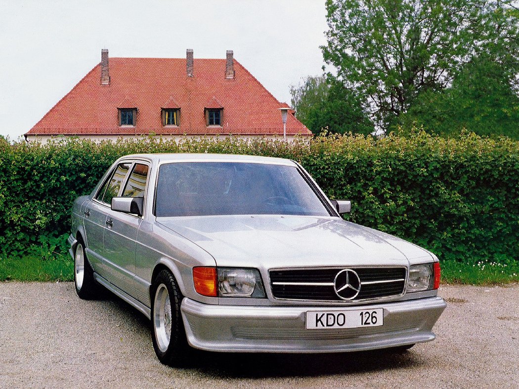 Staling Garage Mercedes-Benz W126