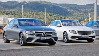 Zisk automobilky Mercedes byl v loňském roce nejslabší od začátku koronavirové pandemie Zisk automobilky Mercedes byl v loňském roce nejslabší od začátku koronavirové pandemie