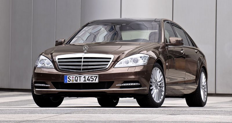 Mercedes-Benz S