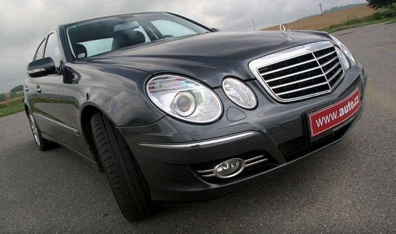 Mercedes-Benz E