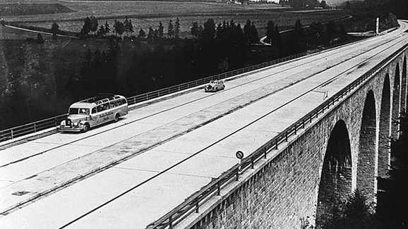 Německo: Hitlerovy dálnice mají 80 let