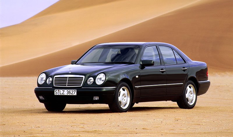 Mercedes-Benz E