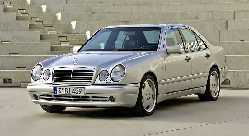 Mercedes-Benz E