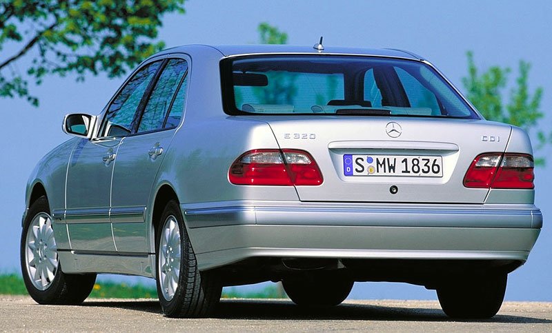 Mercedes-Benz E