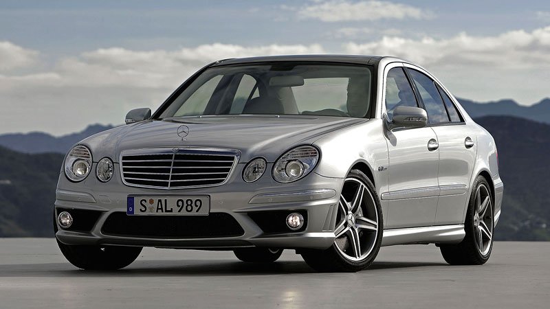 Mercedes-Benz E