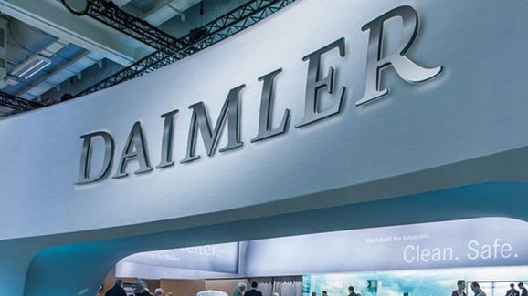 Daimleru roste zisk, přesto vidí budoucnost špatně