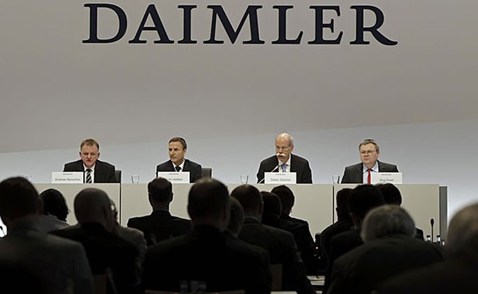 Firmy Lagardère a Daimler i exmanažeři EADS půjdou před soud