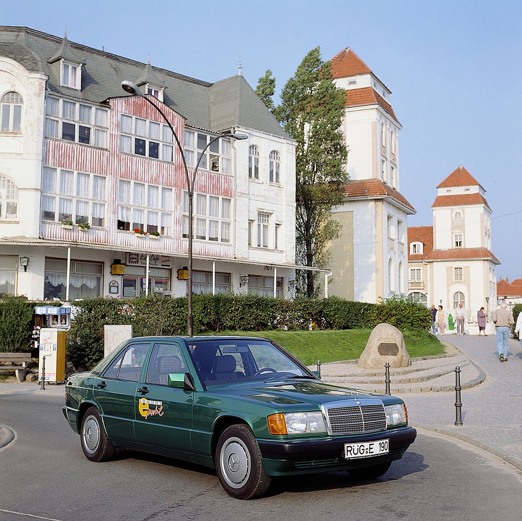 Mercedes-Benz 190