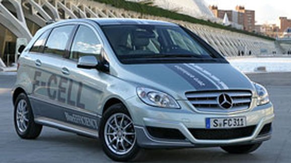 TEST Mercedes-Benz A E-Cell, B F-Cell, Vito E-Cell: První jízdní dojmy