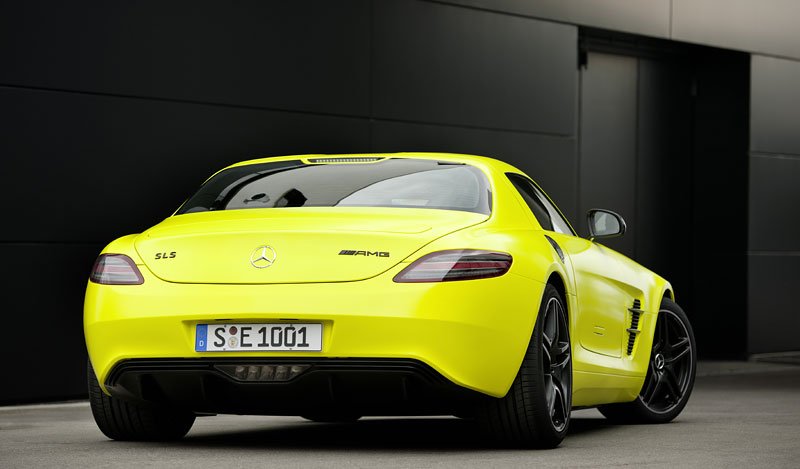 Mercedes-Benz SLS