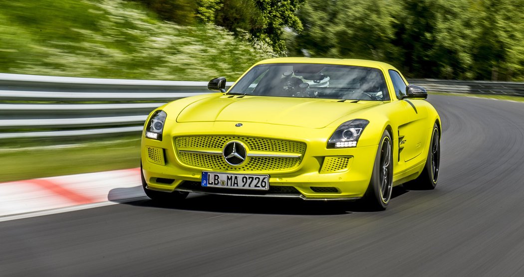 Mercedes-Benz SLS