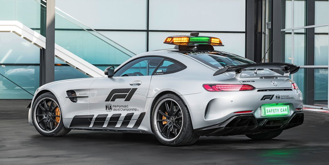 Mercedes-AMG GT R