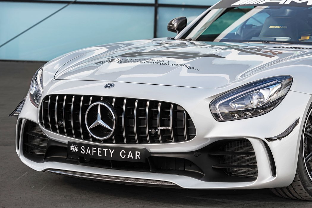 Mercedes-AMG GT R