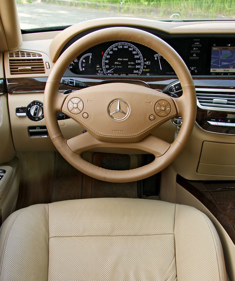 Mercedes-Benz S