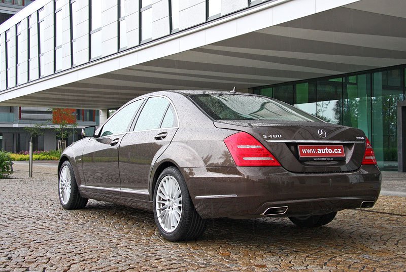 Mercedes-Benz S