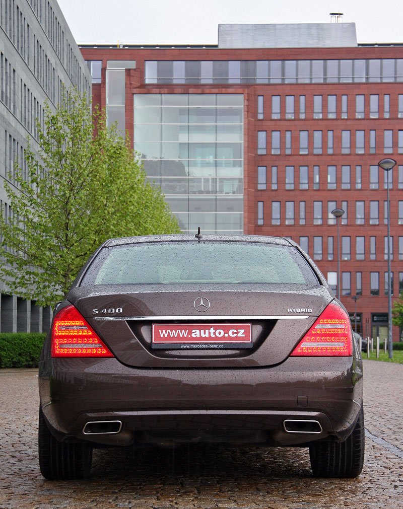 Mercedes-Benz S