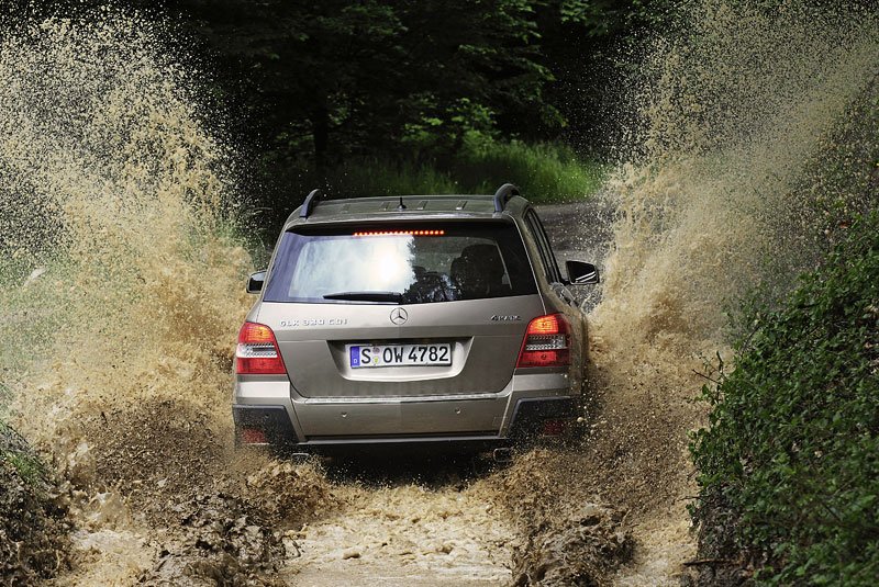 mercedesbenz hybrid predstavujeme crossover