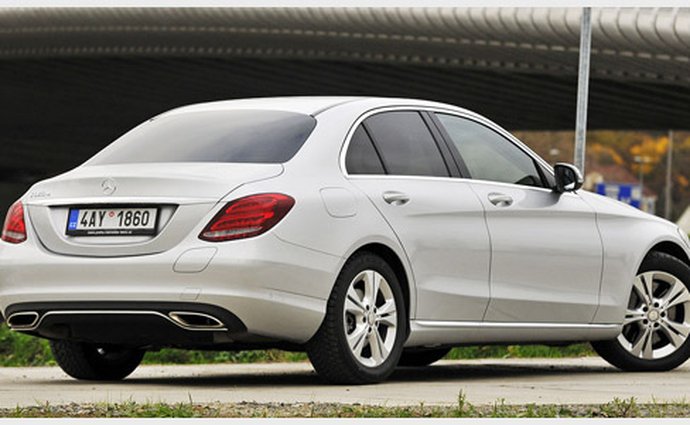 mercedesbenz hybrid testy video strednitrida redakcnivideo