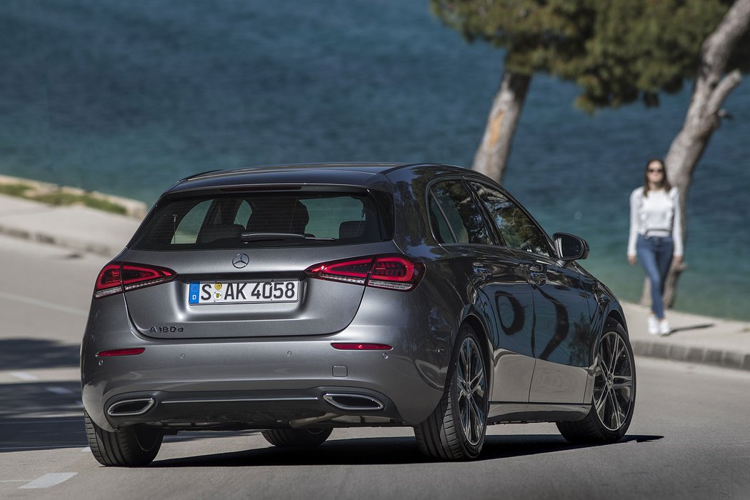 Mercedes Benz A180d Mountain Grey