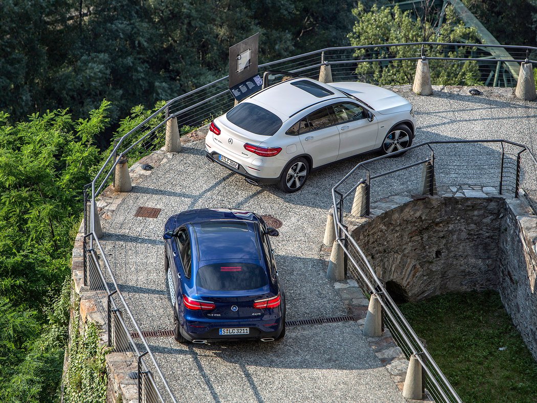 mercedesbenz jizdnidojmy premioveznacky strednitrida crossover