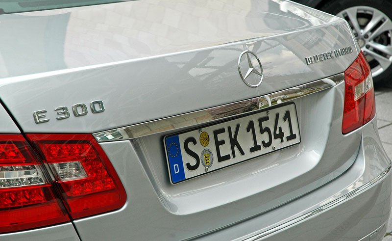 Mercedes-Benz E