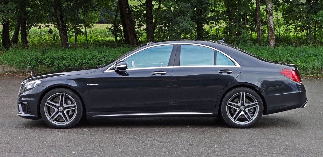 Mercedes-Benz S 63 AMG